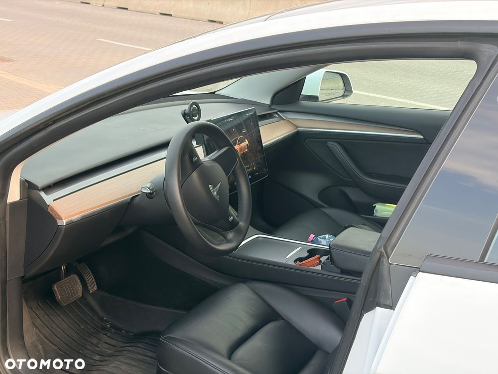 Tesla Model 3 Long Range AWD Premium - 12