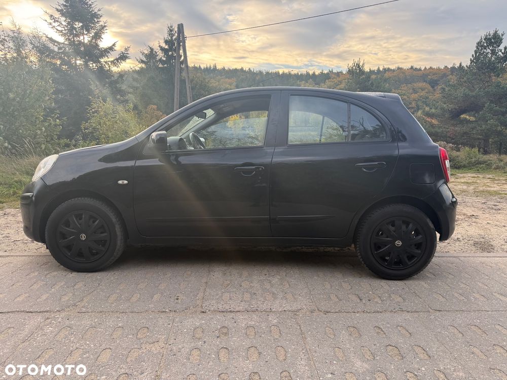 Nissan Micra 2011 photo 2
