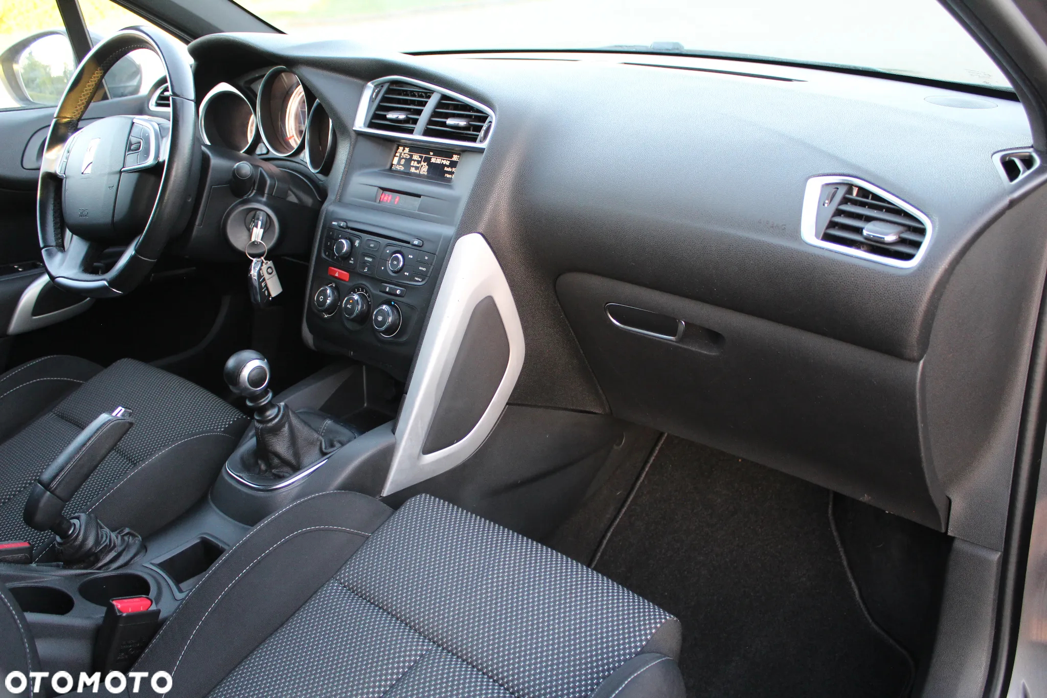 Citroën DS4 PureTech 130 Stop&Start Chic - 28