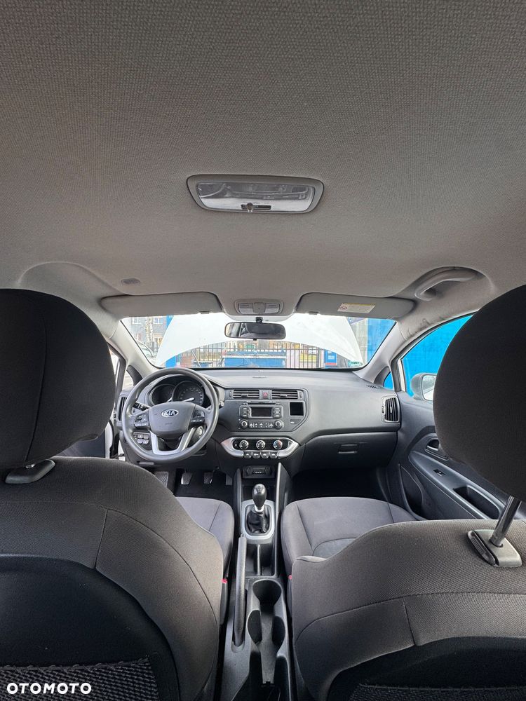 Kia Rio 1.1 crdi L - 14