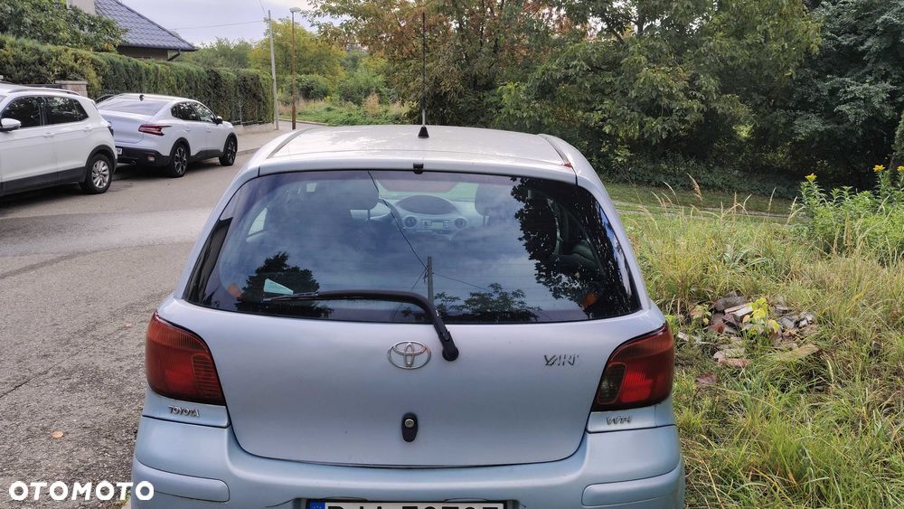 Toyota Yaris - 2