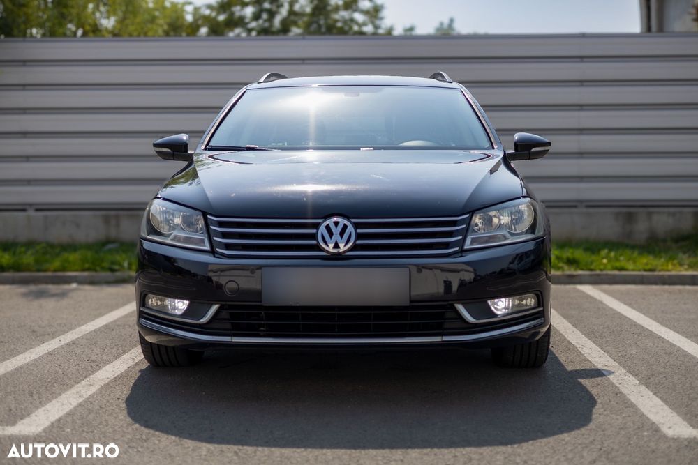 Volkswagen Passat 2.0 TDI BlueMotion Technology Comfortline DSG - 2
