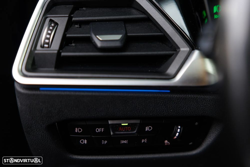 BMW 320 e Aut. M Sport - 36