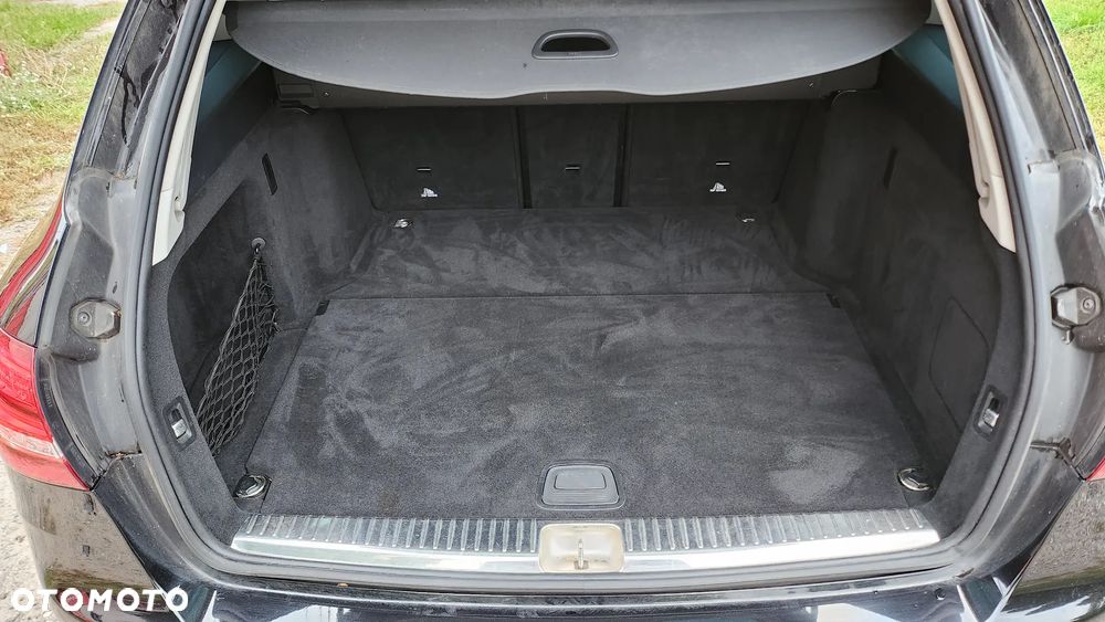 Mercedes-Benz Klasa C 180 (BlueEFFICIENCY) 7G-TRONIC Avantgarde - 18