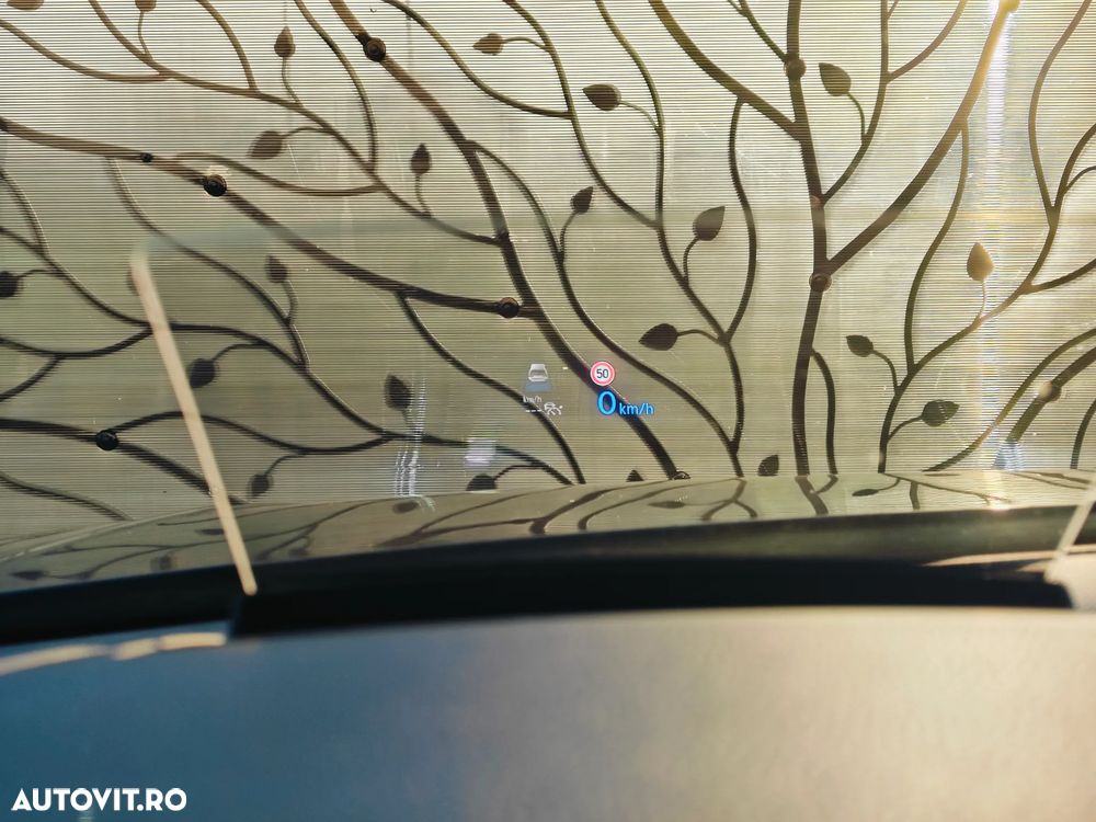 Volkswagen Tiguan - 20