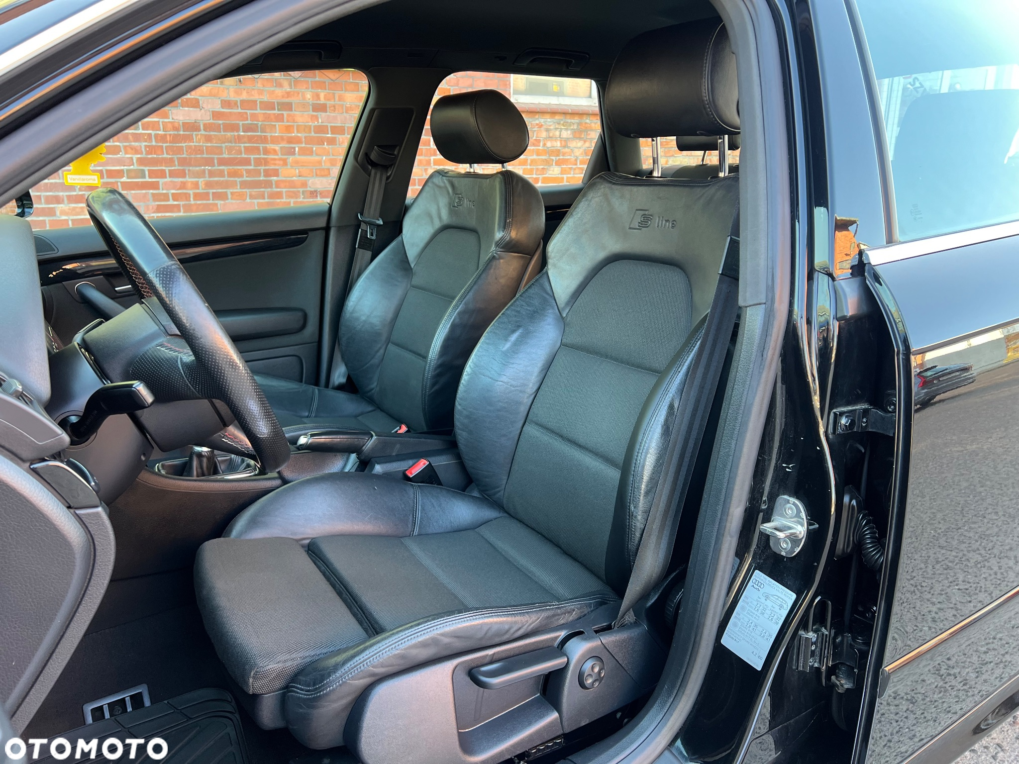Audi A4 Avant 2.0 TDI - 13
