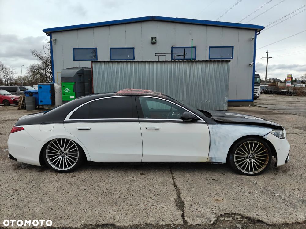 Mercedes-Benz Klasa S 400 d 4-Matic L 9G-TRONIC - 23