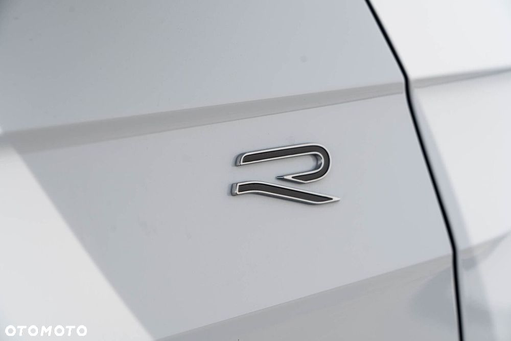Volkswagen T-Cross - 14