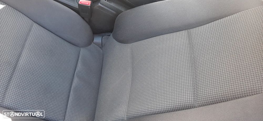 Audi A3 2.0 TDI Attraction FPD - 11