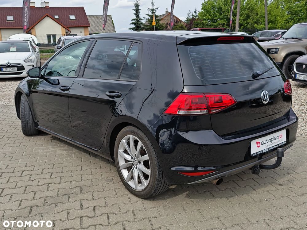Volkswagen Golf 1.2 TSI BMT Comfortline - 6