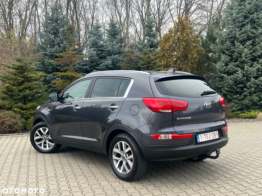 Kia Sportage 1.7 CRDI 2WD ISG Dream-Team Edition - 32