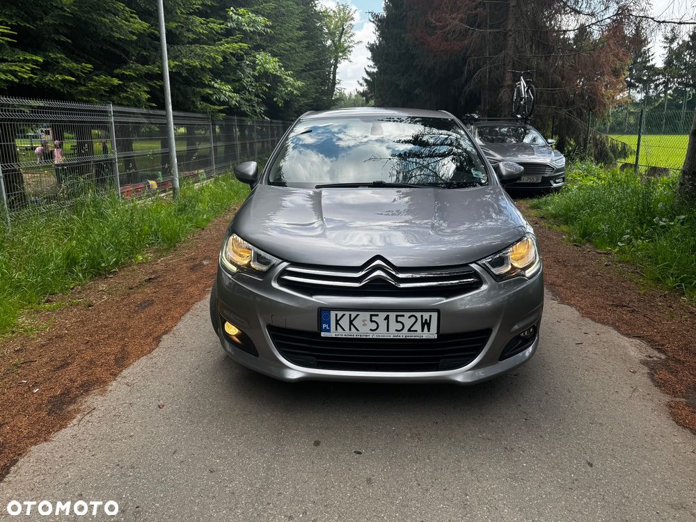 Citroën C4 e-HDi 115 ETG6 Exclusive - 2