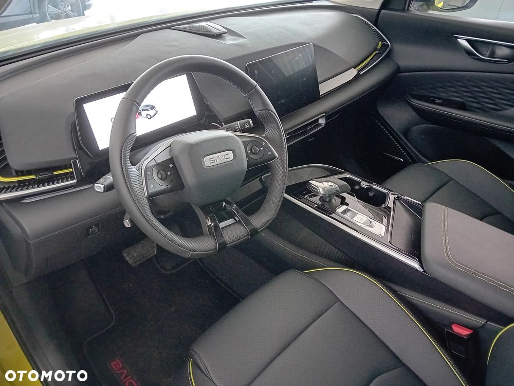 BAIC 5 - 5