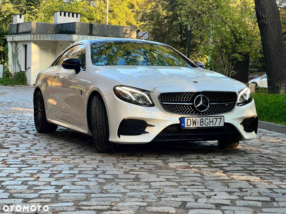 Mercedes-Benz Klasa E 300 d Coupe 9G-TRONIC - 1