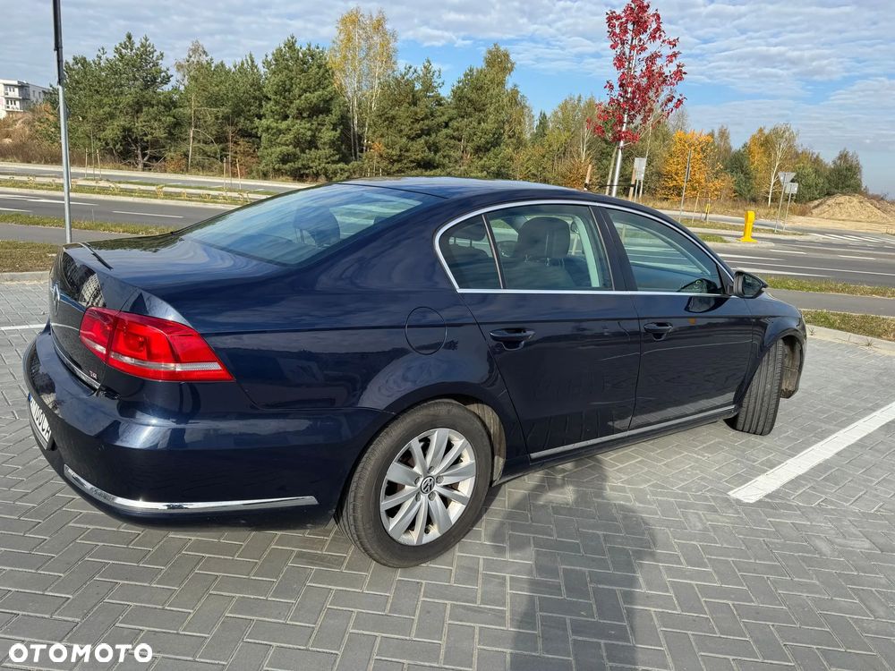 Volkswagen Passat 1.8 TSI Comfortline - 10