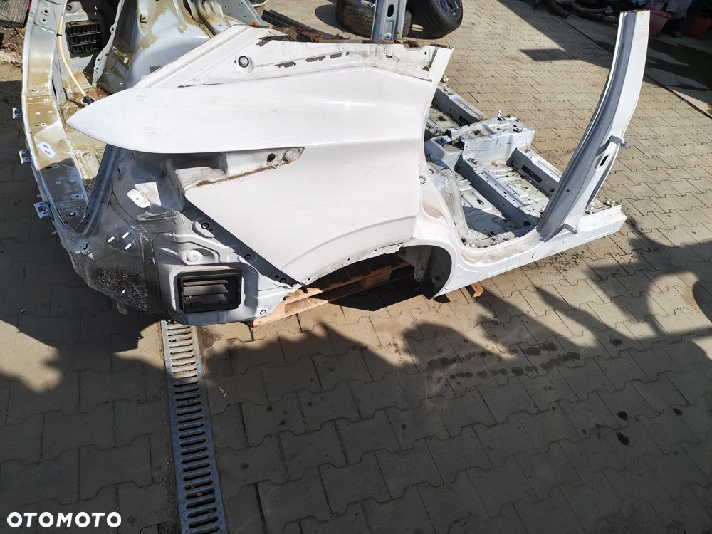 CHERY 2025 OMODA 5 ćwiartka lewy / prawy TYŁ + PRÓG - 2