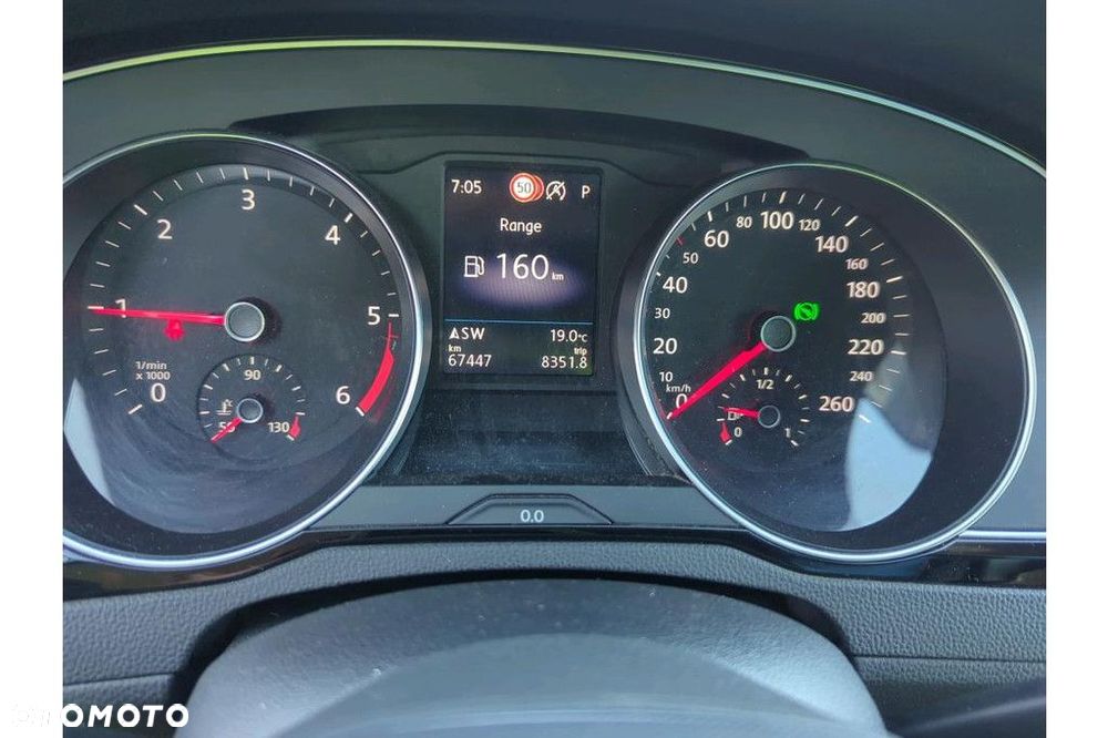 Volkswagen Passat Variant 2.0 TDI EVO Business DSG - 6