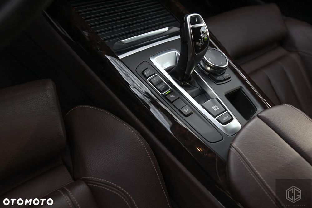 BMW X5 xDrive25d - 40