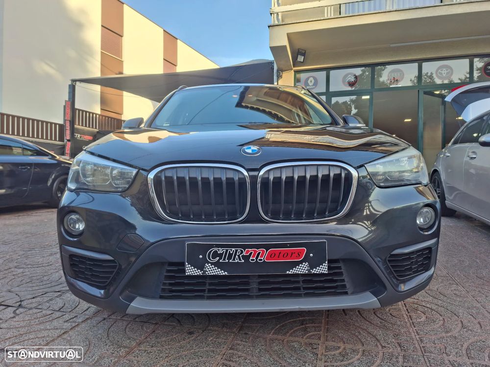 BMW X1 sDrive18d Sport Line - 2