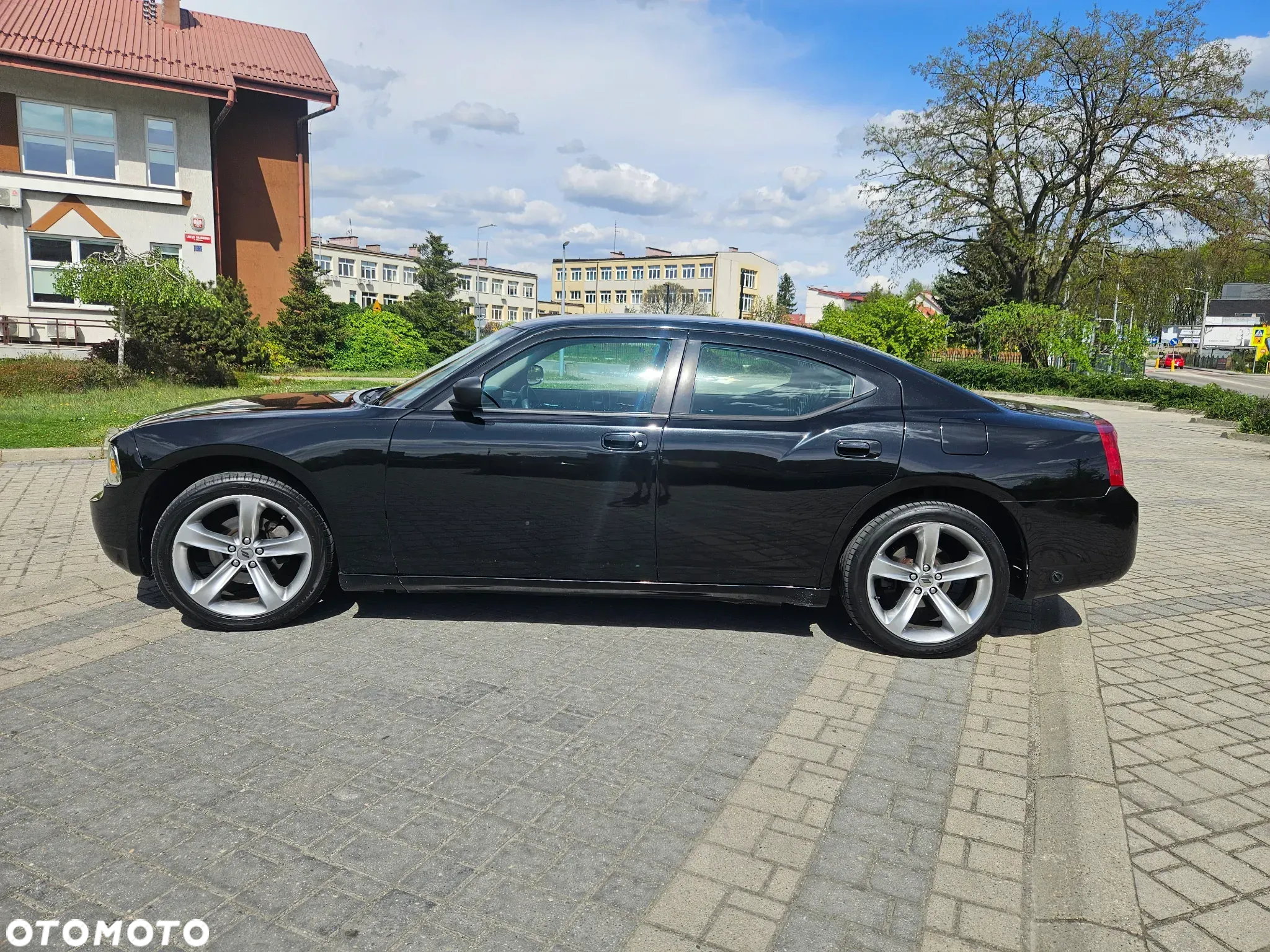 Dodge Charger - 9