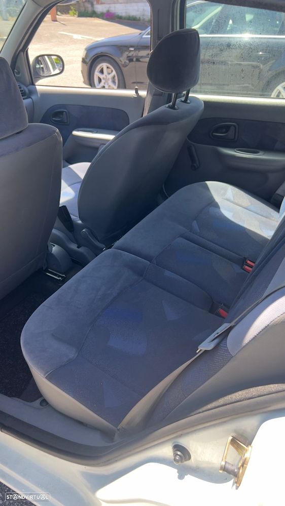 Renault Clio 1.2 RT - 7