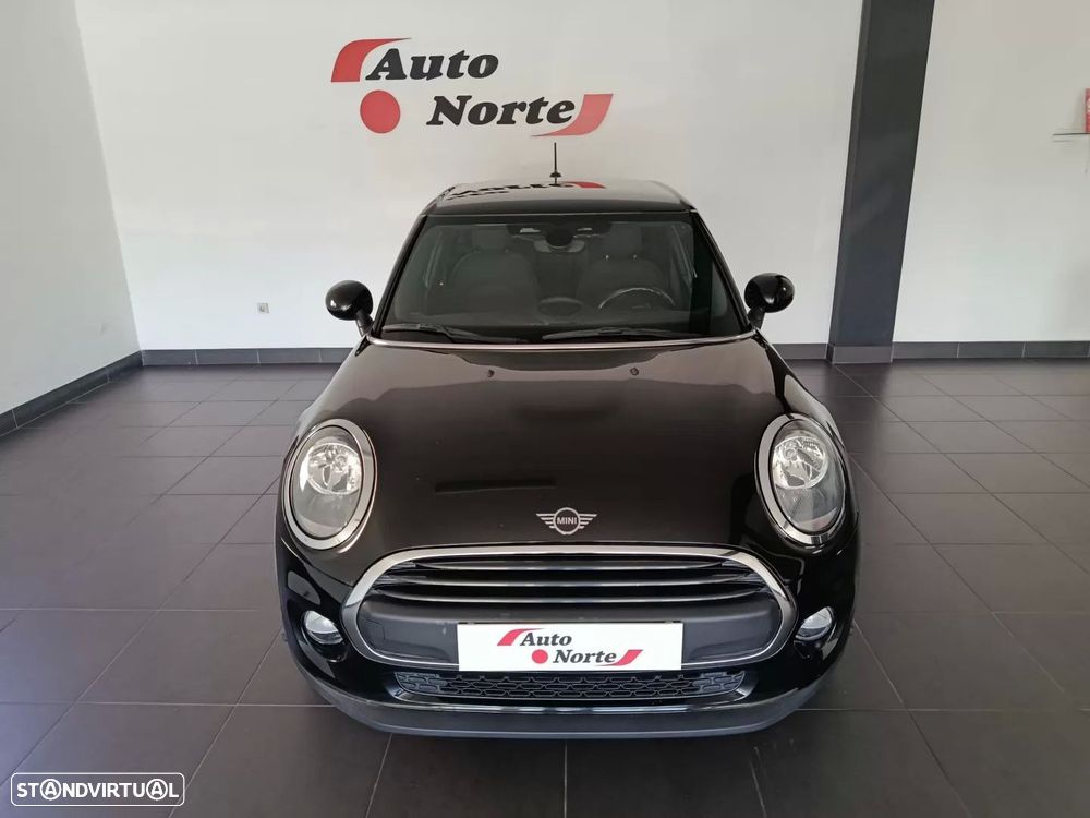 MINI 5 Portas Cooper D - 14