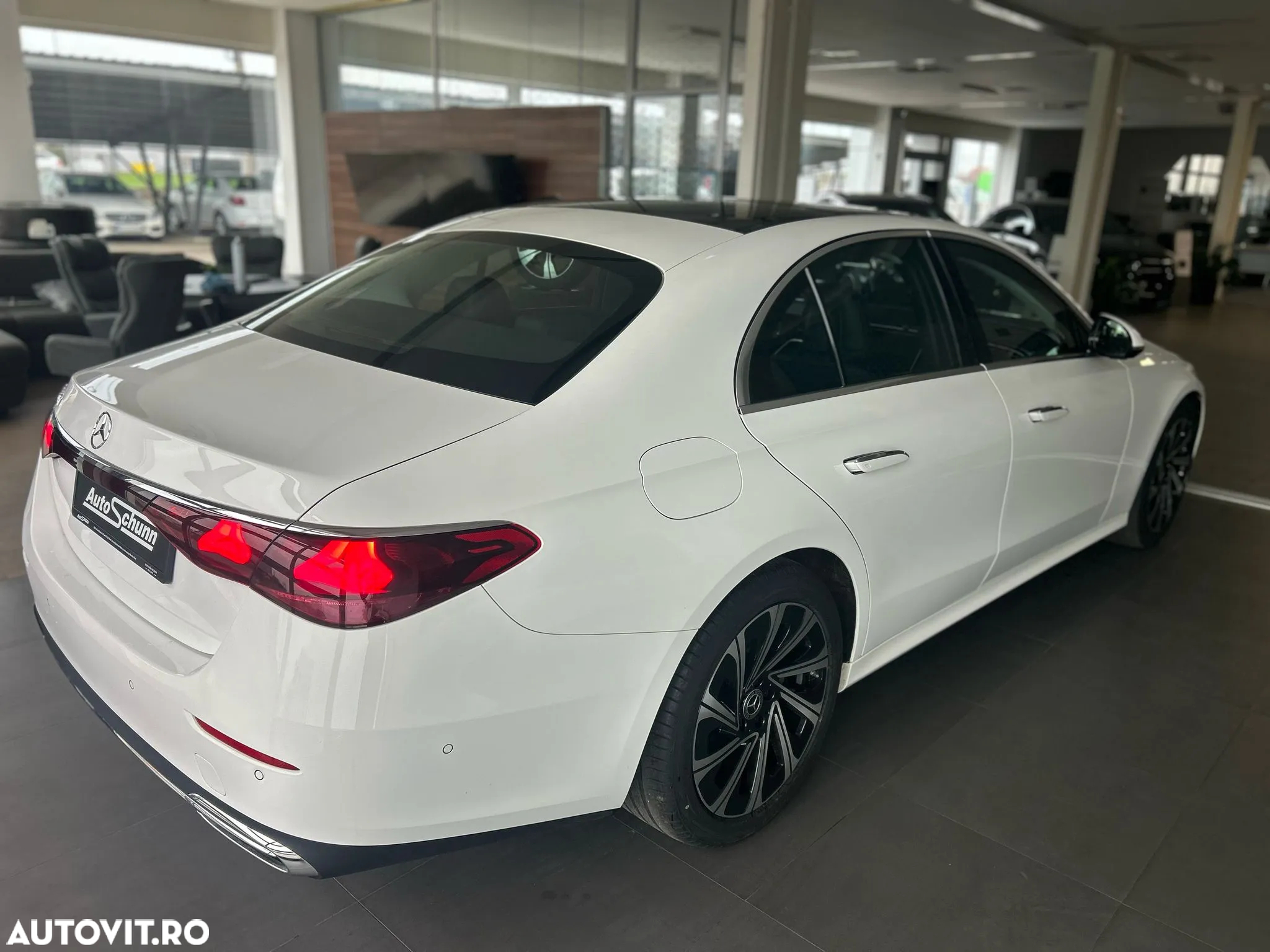 Mercedes-Benz E 220 d 9G-TRONIC Edition AVANTGARDE - 7