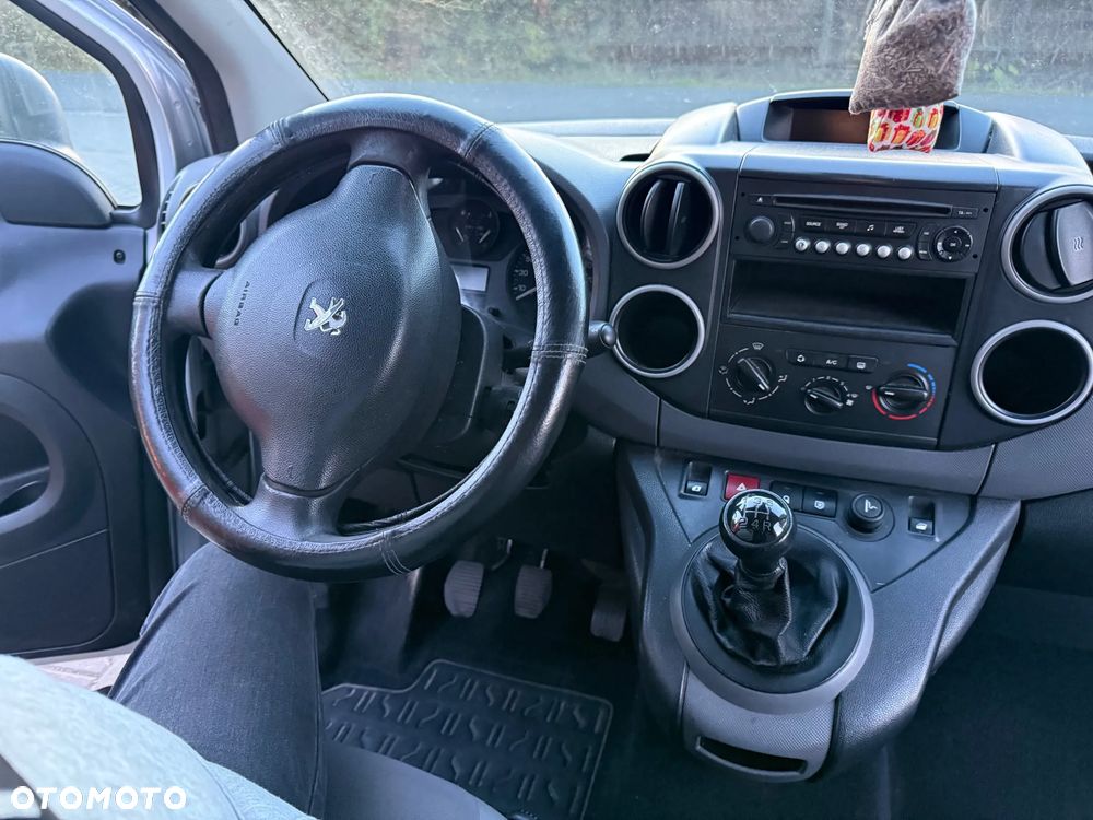 Peugeot Partner - 13