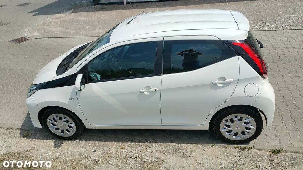 Toyota Aygo x-trend - 2