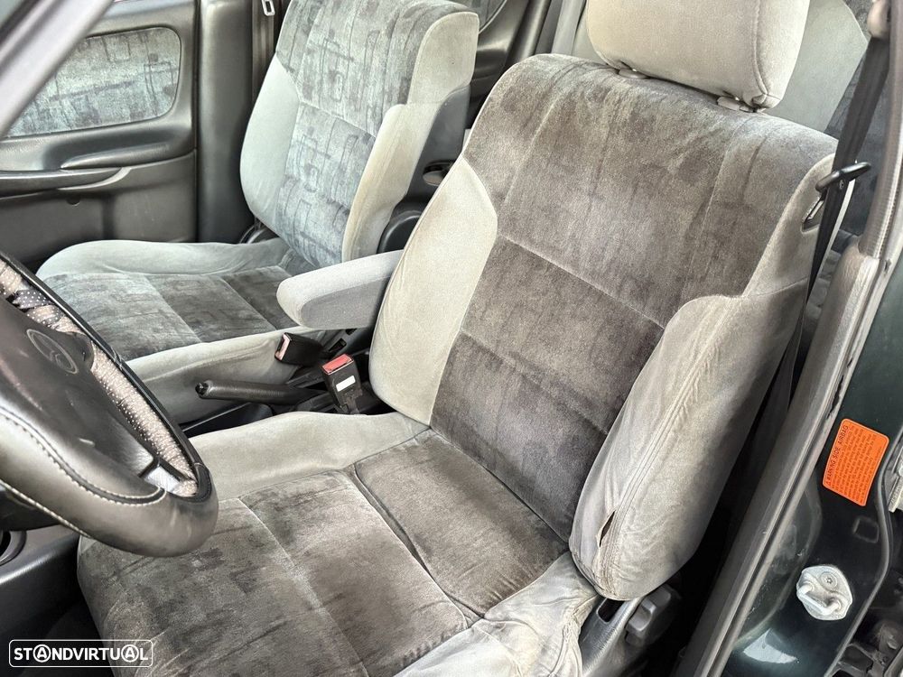 Mazda 626 SW 2.0 TDi GLX - 21