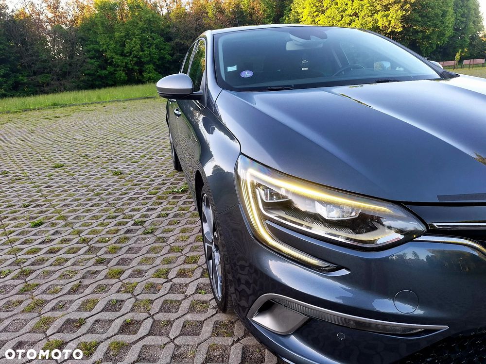 Renault Megane ENERGY TCe 130 EDC GT LINE - 24