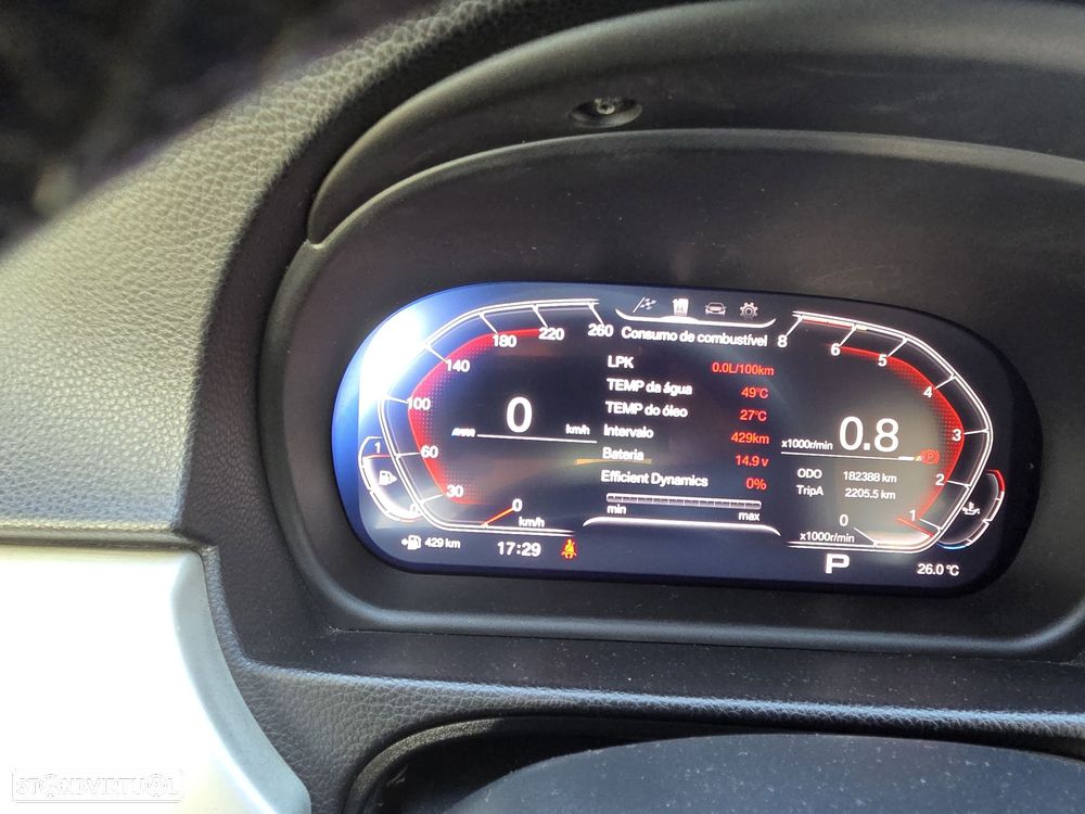 BMW 320 i Cabrio Auto - 9
