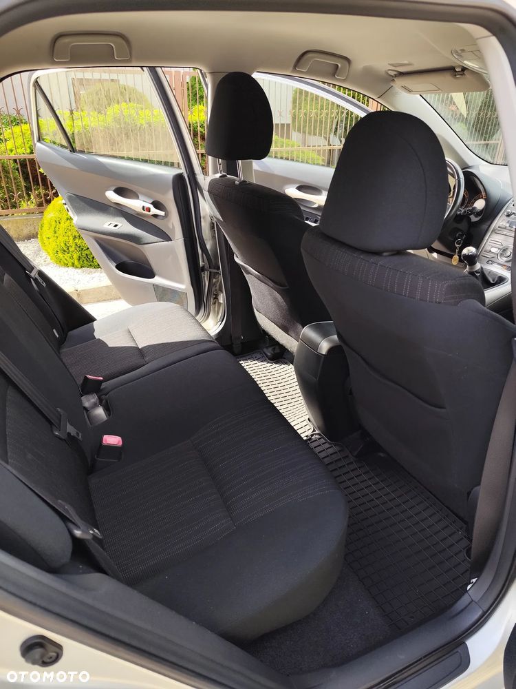 Toyota Auris 1.6 VVT-i Team - 8