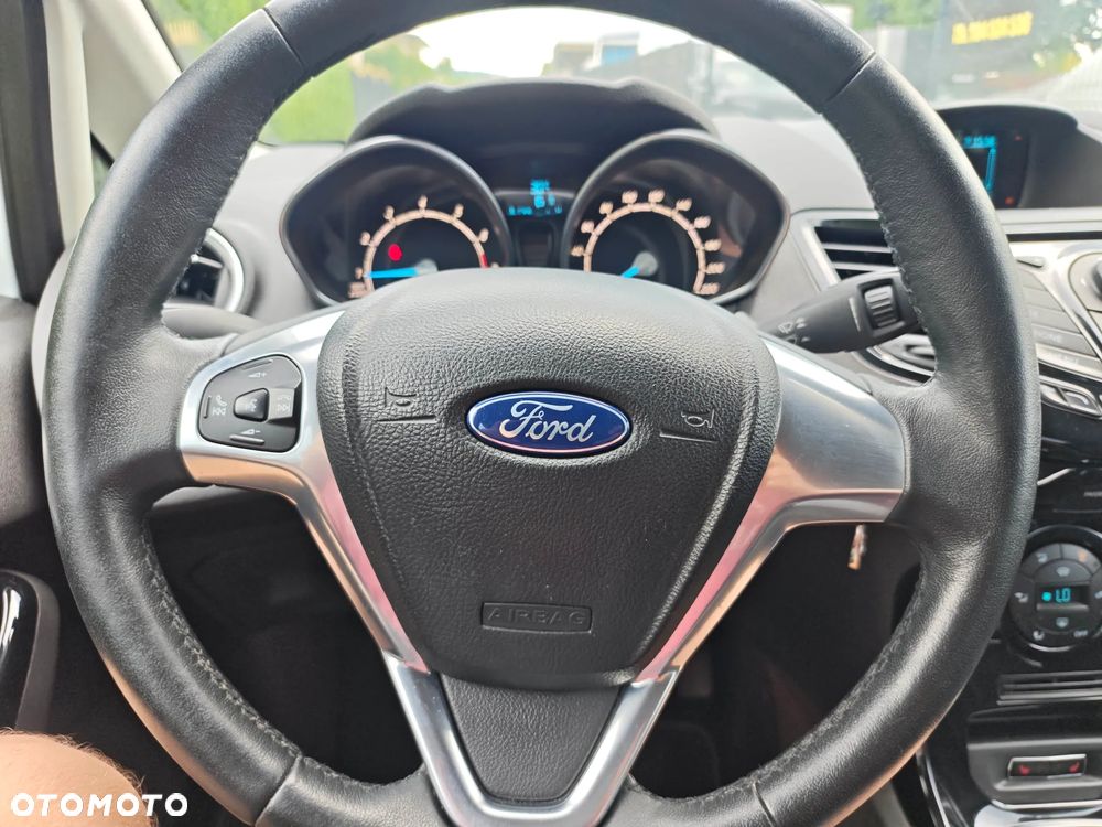 Ford Fiesta 1.0 Start-Stop Titanium - 23