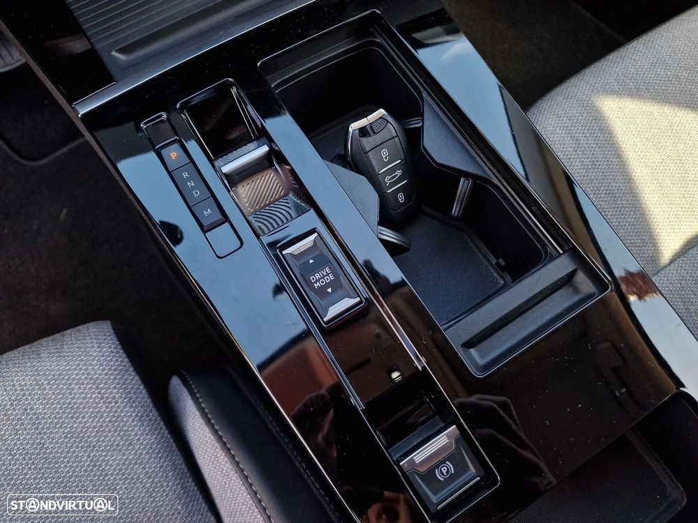 Opel Astra 1.2 T Elegance Aut. - 27