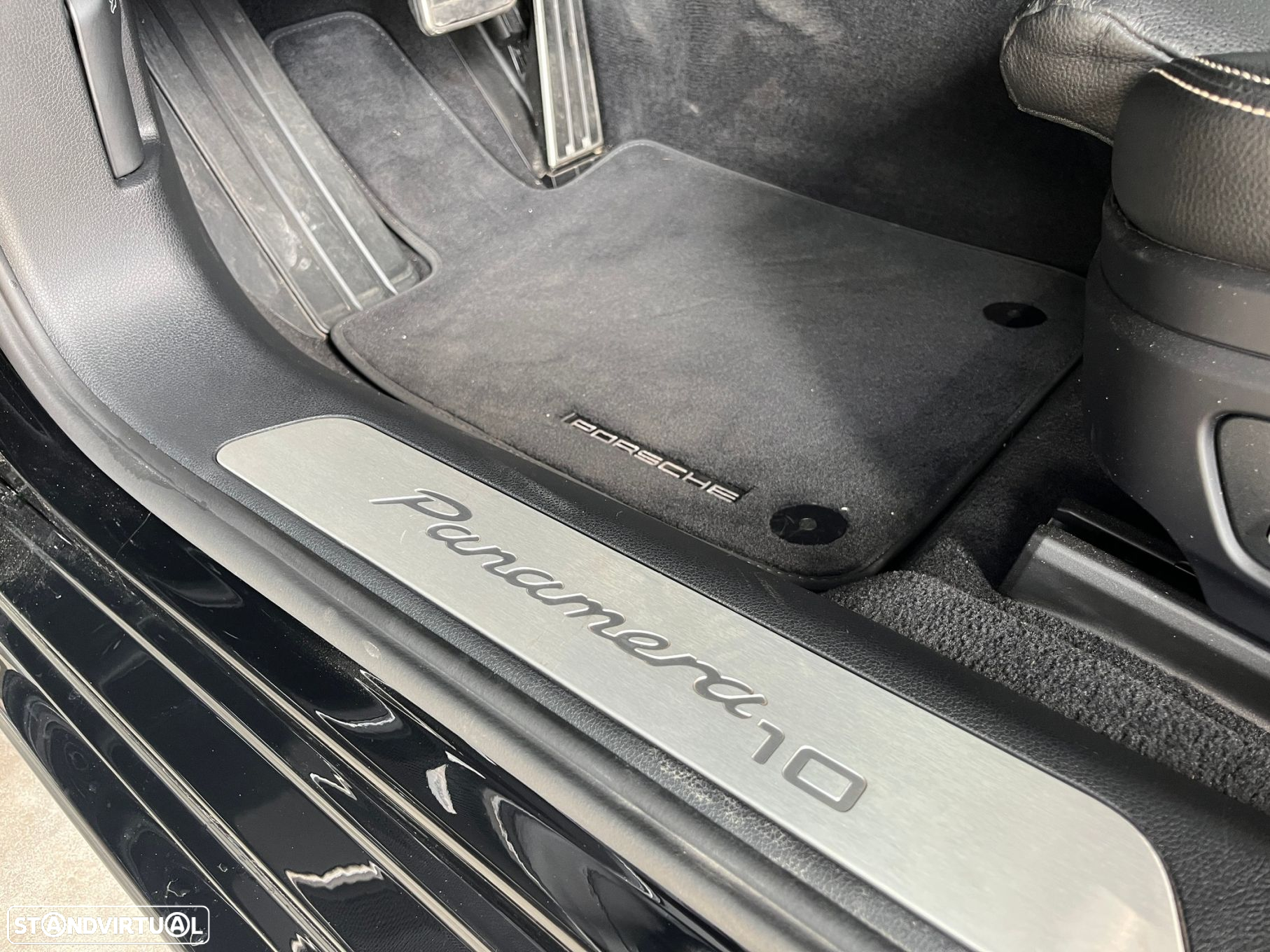 Porsche Panamera Sport Turismo 4 E-Hybrid 10 Years Edition - 60