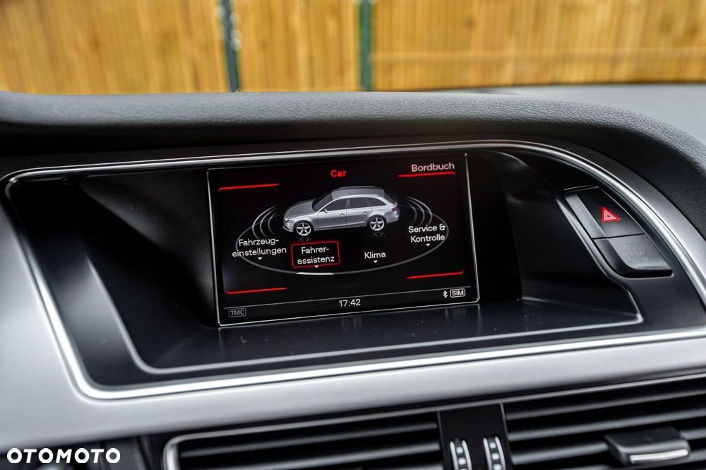 Audi A4 Avant 2.0 TDI S tronic quattro sport - 24