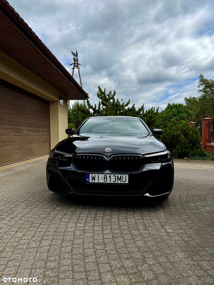 BMW Seria 5 520d xDrive MHEV Sport - 2