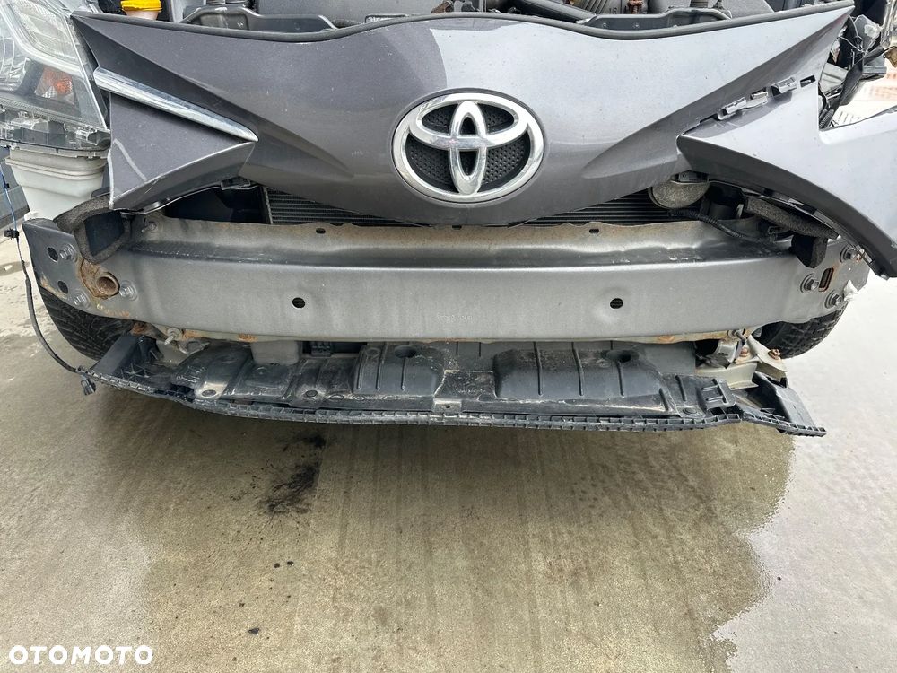 Toyota Yaris 1.5 Active - 10
