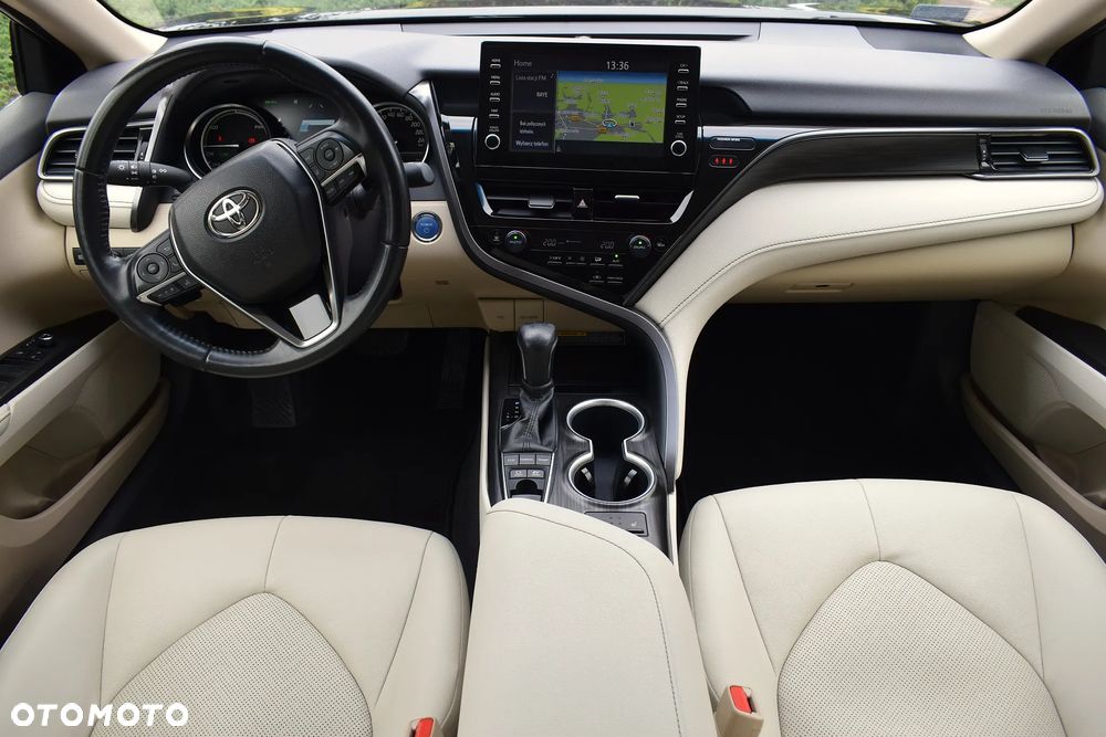 Toyota Camry 2.5 Hybrid Executive CVT - 5