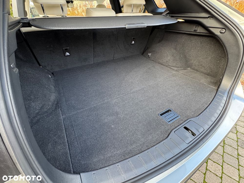 Lexus RX 350h Prestige - 24