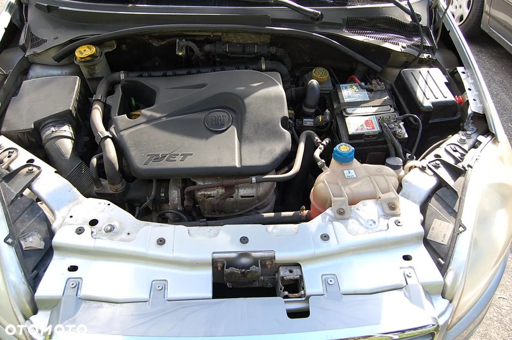 Fiat Linea 1.4 T-Jet 16V Dynamic - 10