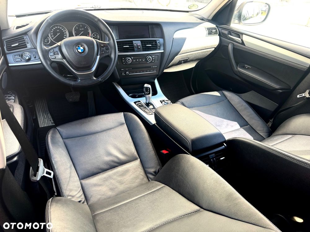 BMW X3 xDrive20d - 17