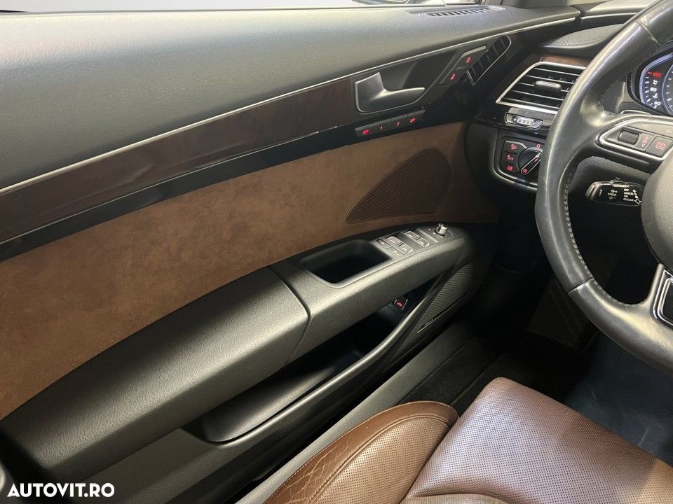 Audi A8 - 11