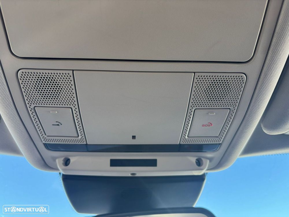 Jaguar XF 2.0 D Prestige Aut. - 31