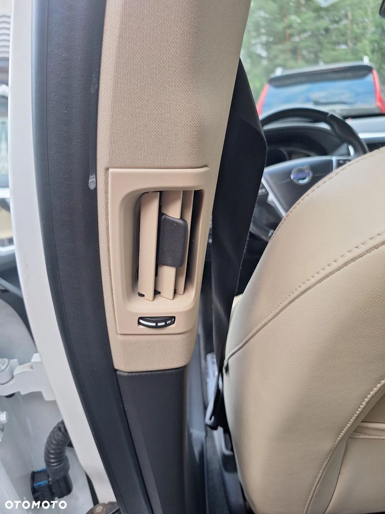 Volvo XC 60 T5 Drive-E Kinetic - 15