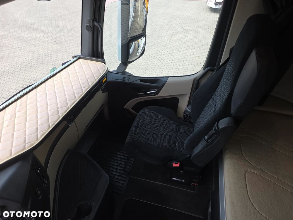 Mercedes-Benz Actros 2542 - 4