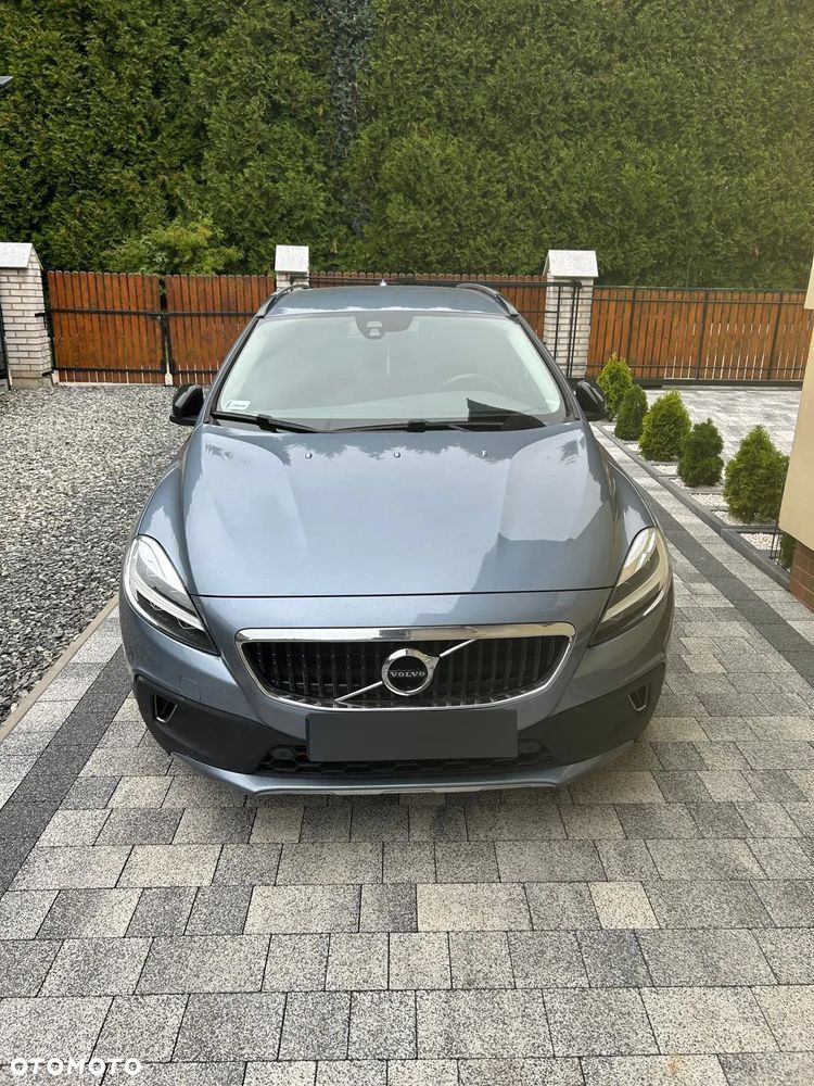 Volvo V40 Cross Country T4 Drive-E Momentum - 1