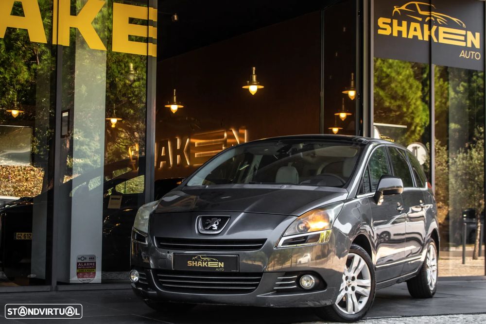 Peugeot 5008 1.6 HDi Executive - 1