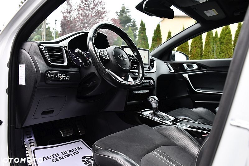 Kia ProCeed 1.4 T-GDI DCT7 OPF GT LINE - 9